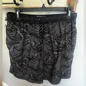 Men’s M Swim Trunks